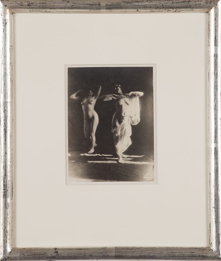 Tančící dívky - 1